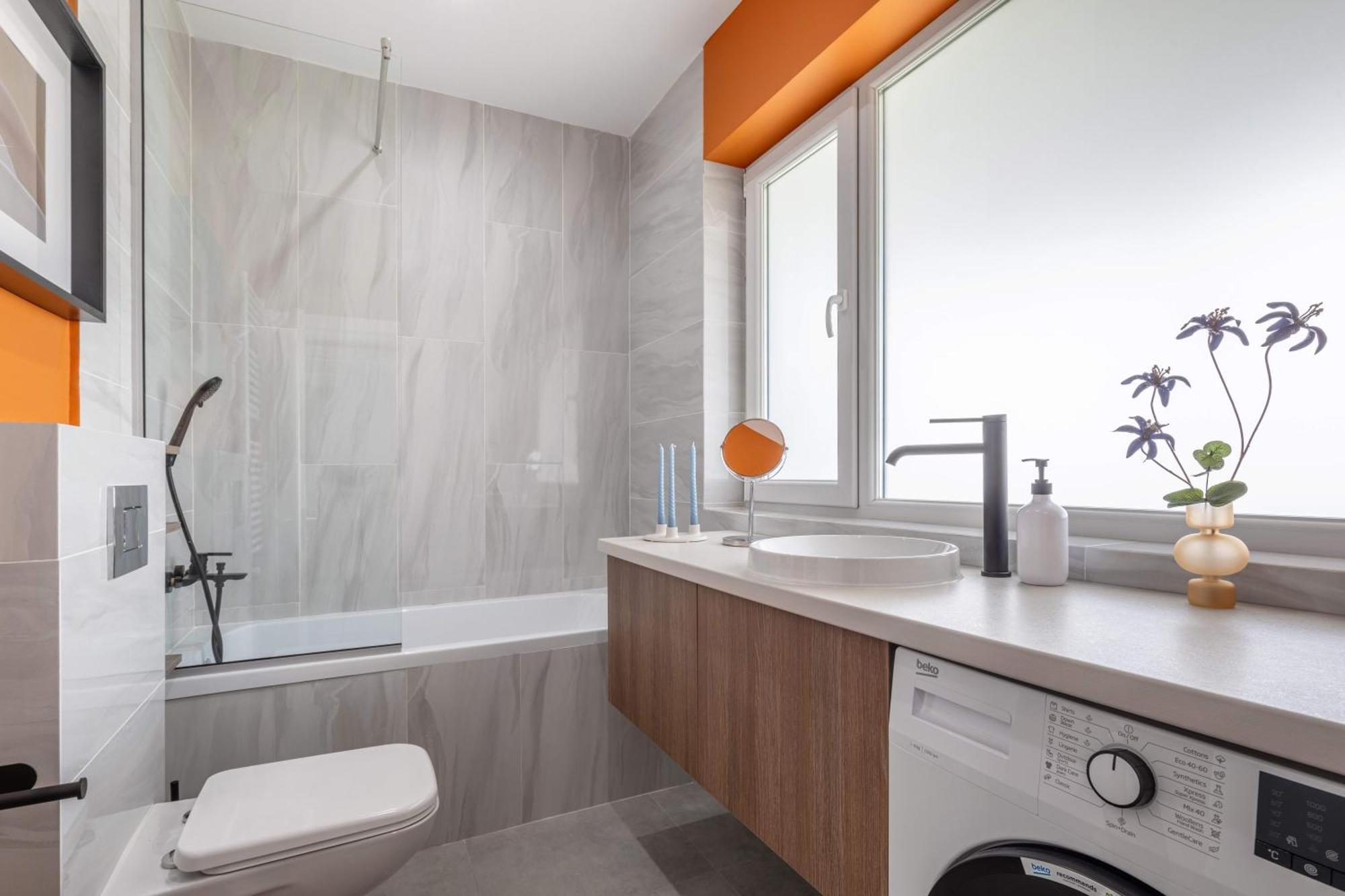 Ferienwohnung Playful & Bright 1Br Near The Faculty Of Law Bukarest Exterior foto