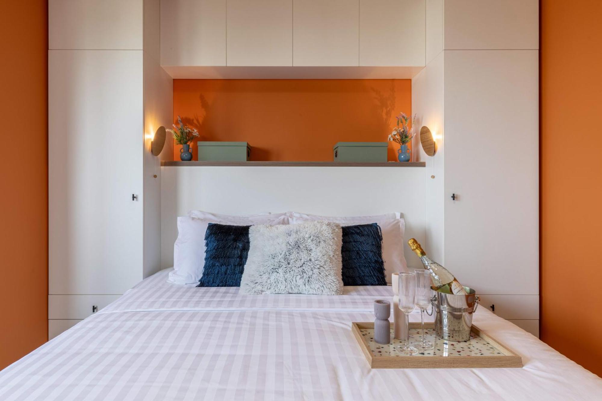 Ferienwohnung Playful & Bright 1Br Near The Faculty Of Law Bukarest Exterior foto