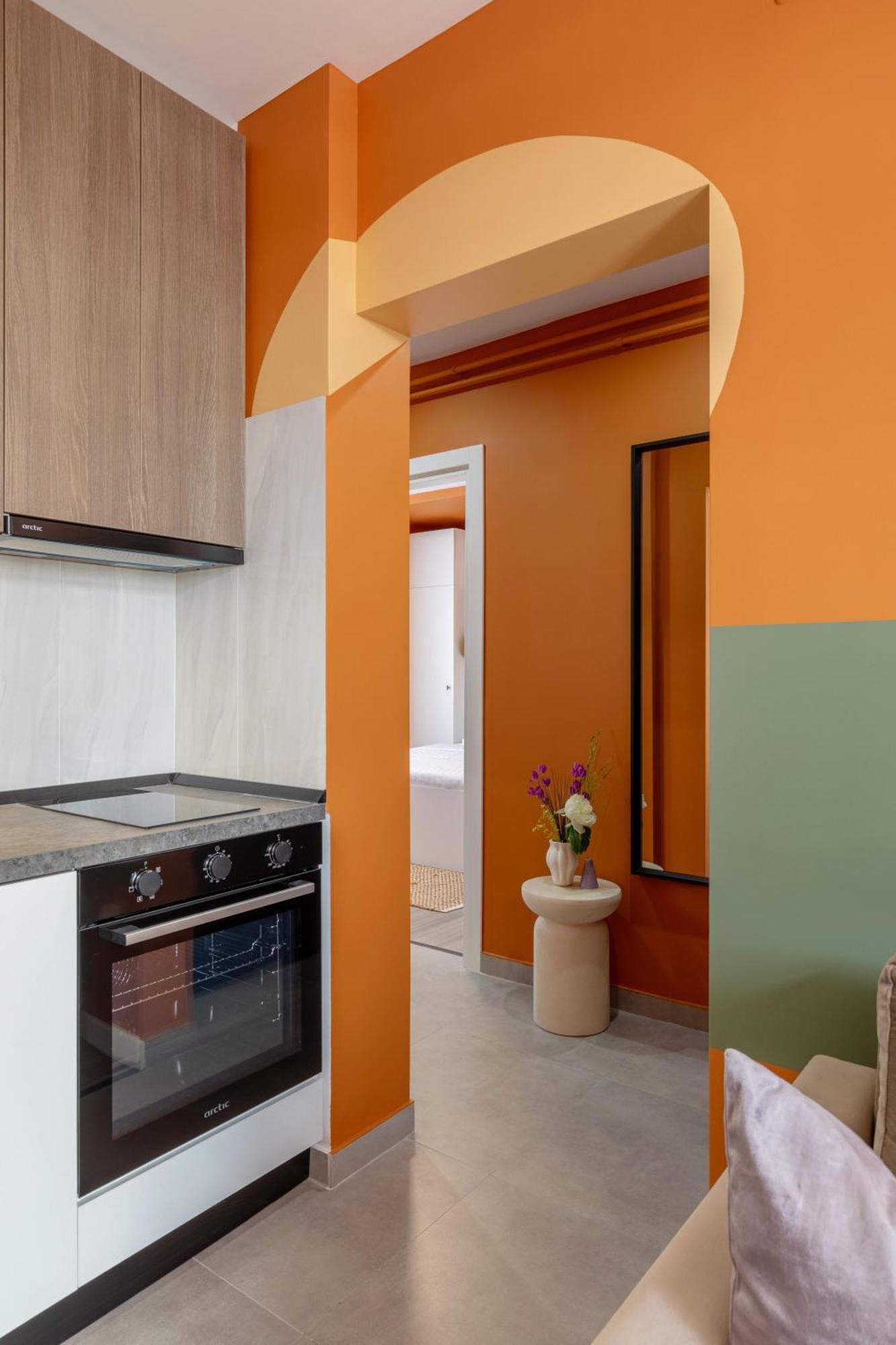 Ferienwohnung Playful & Bright 1Br Near The Faculty Of Law Bukarest Exterior foto